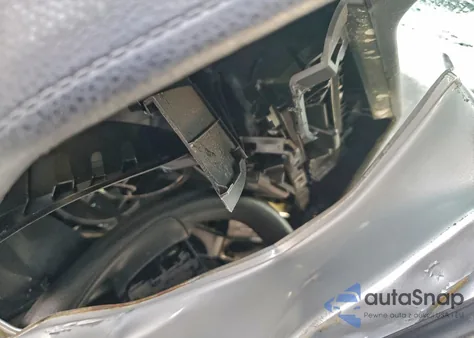 2015 Toyota Corolla L z USA, uszkodzony, nr VIN 2T1BURHEXFC241788